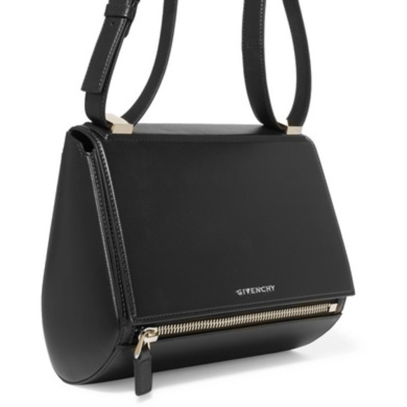 Givenchy Handbags - Authentic Givenchy Pandora Box Bag Medium